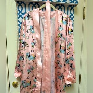 Super Cute Disney Princess Size Small Robe